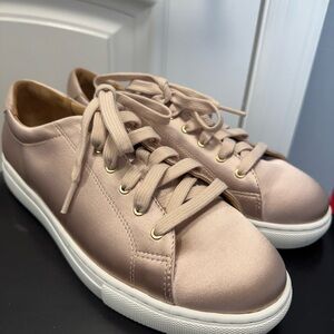 Club Monaco Jaclyn Silk Sneakers. Sz.8